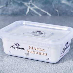 Tam Yağlı Kaymaklı Manda Yoğurdu 750 g